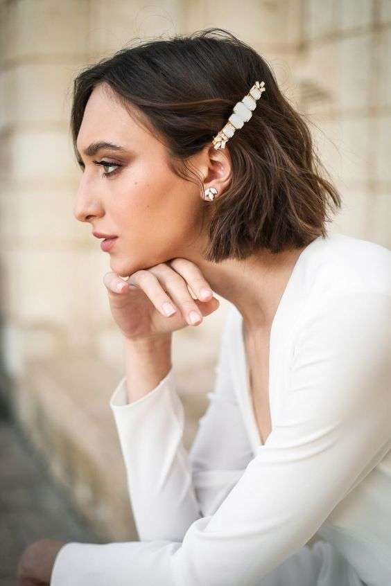 Beautiful Bridal Hairstyles for Short Hair