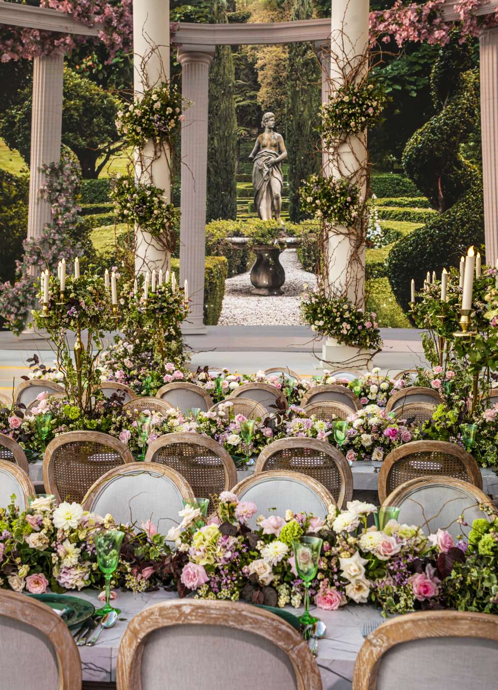 An Ancient Roman Garden Wedding in Amman