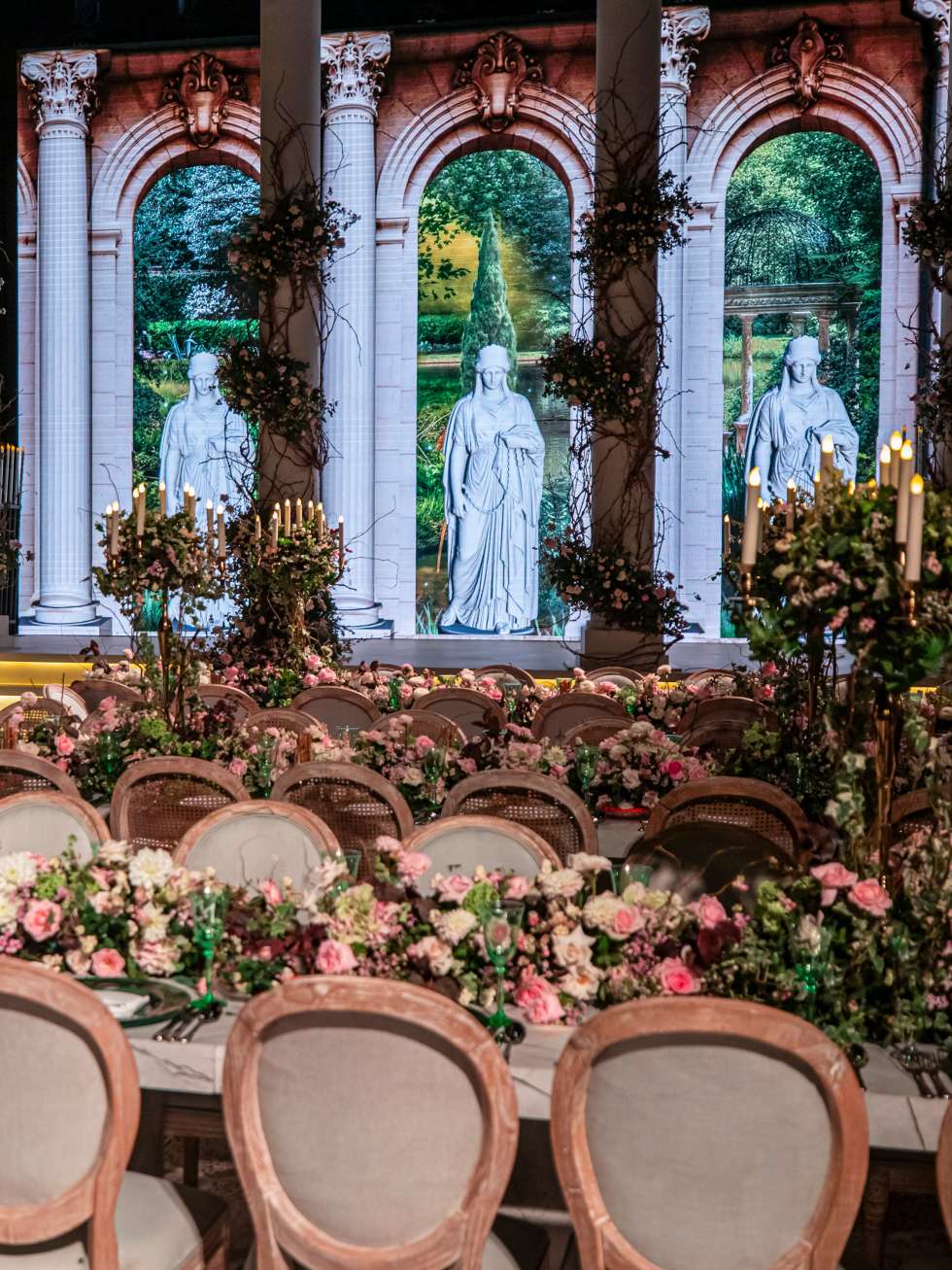 An Ancient Roman Garden Wedding in Amman