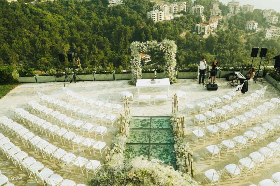 A Baby Breath Dream Wedding in Lebanon