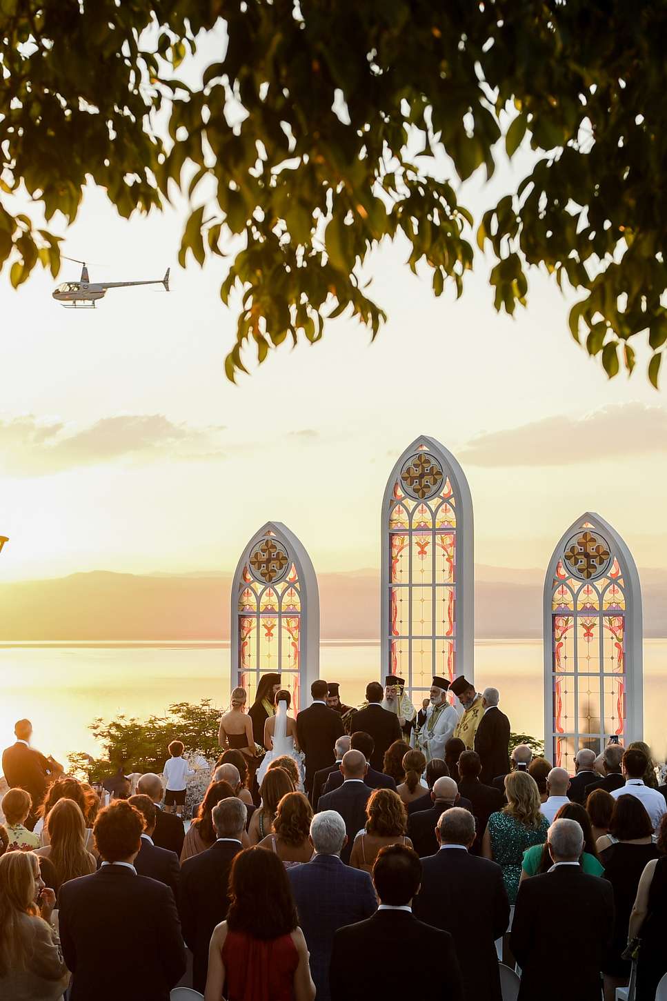 حفل زفاف صيفي خيالي أثيري في البحر الميت