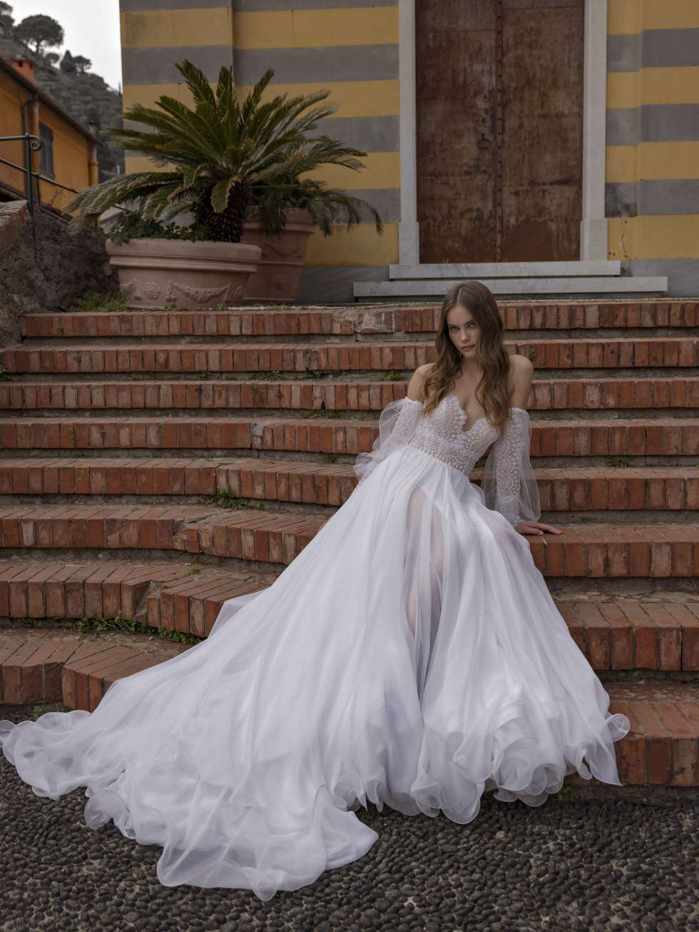 Michela Ferriero's 2023 Bridal Collection