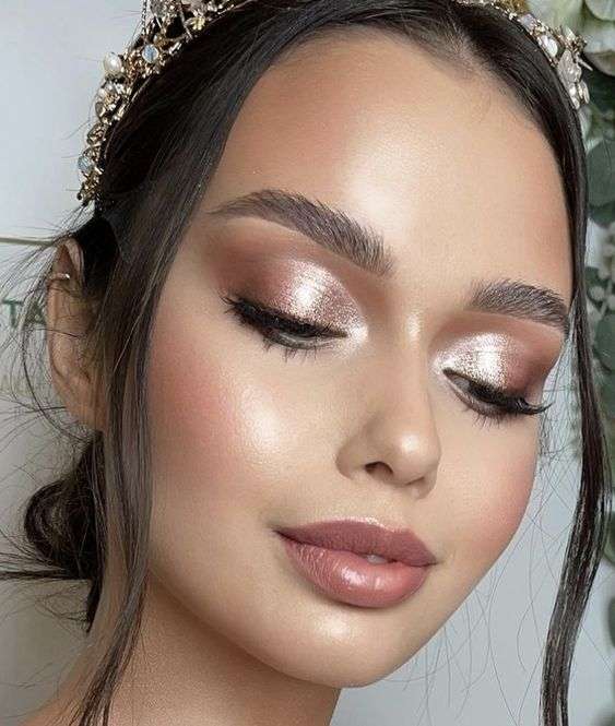 Metallic Makeup Looks for The New Year Bride