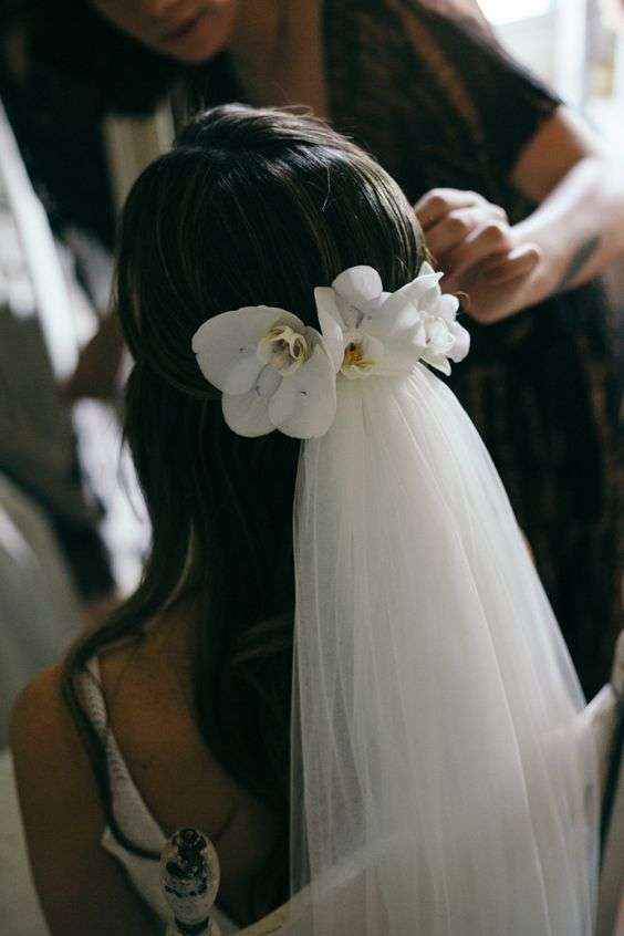 Beautiful Beach Wedding Hairstyle Ideas