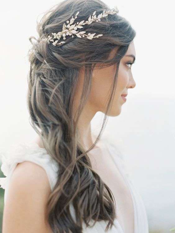 Beautiful Beach Wedding Hairstyle Ideas