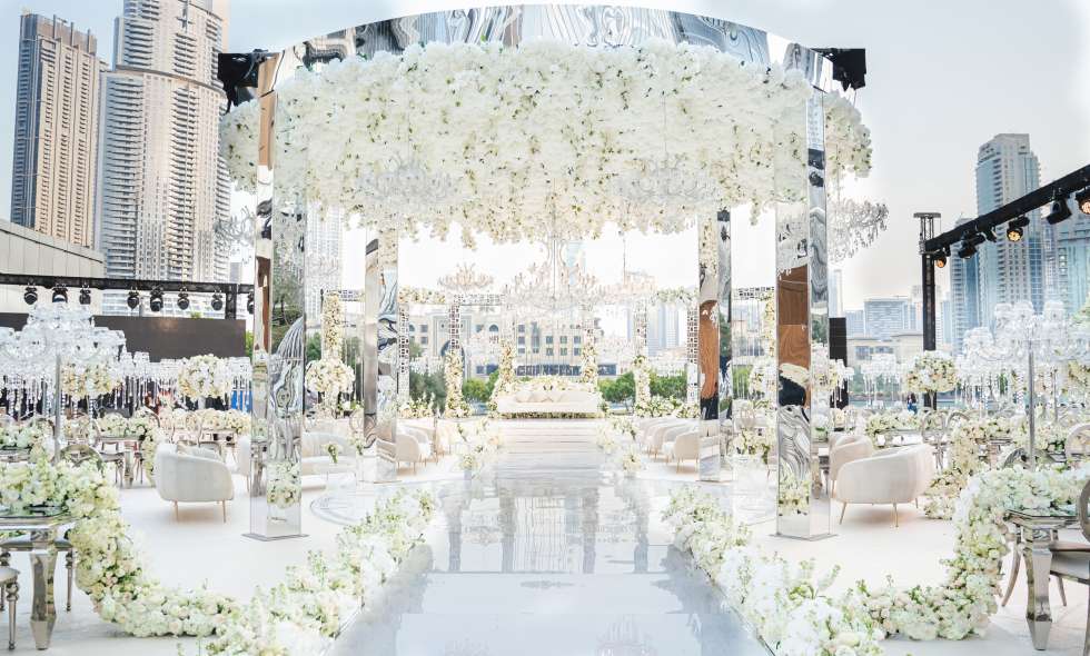 An Afghani All White Wedding in Dubai