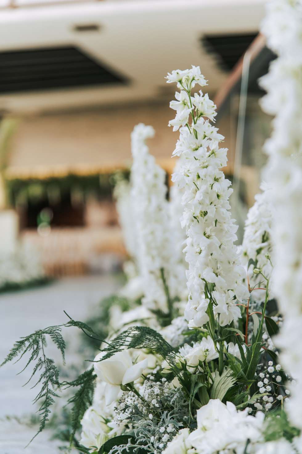 An Elegant White Floral Wedding in Dubai