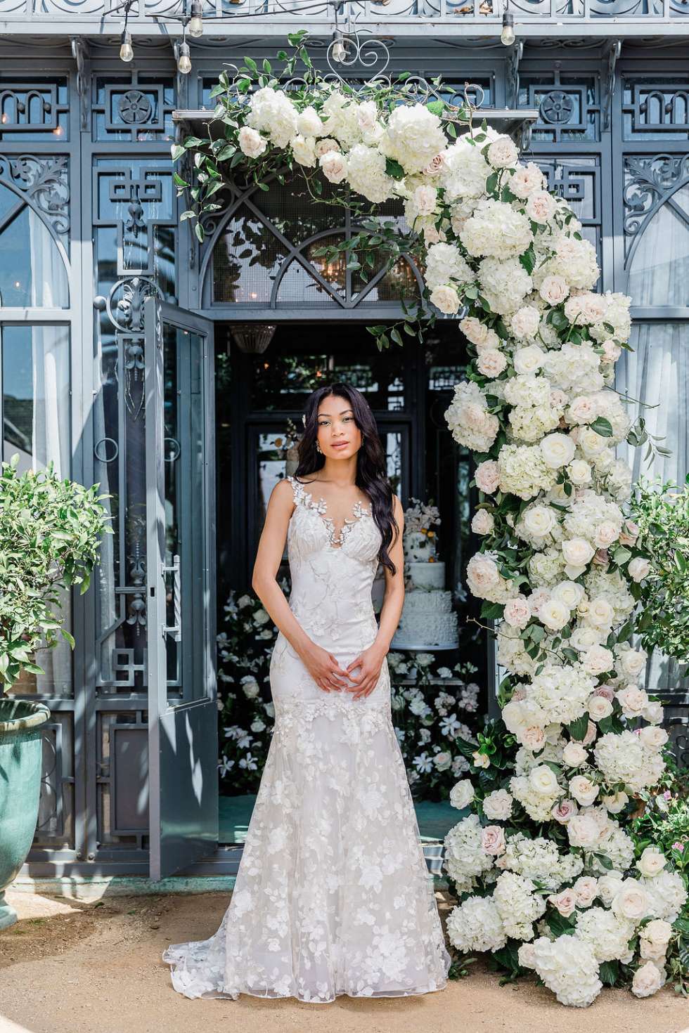 The Spring 2024 Wedding Dresses By Claire Pettibone Arabia Weddings   April Ivory Clairepettibone2024sp 0008 Jeremychouphotographers 