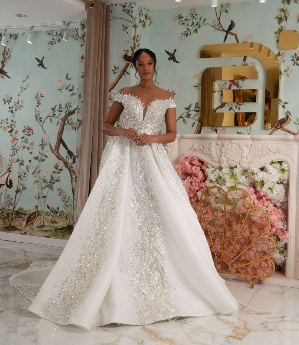 The 2024 Spring And Summer Wedding Dresses By Es Az nabor Arabia Weddings