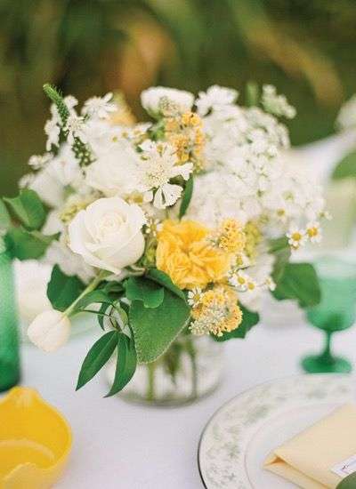 Your Wedding in Colors: Lime Green and Yellow