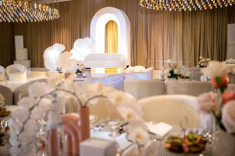 A Modern and Feminine Wedding in Doha