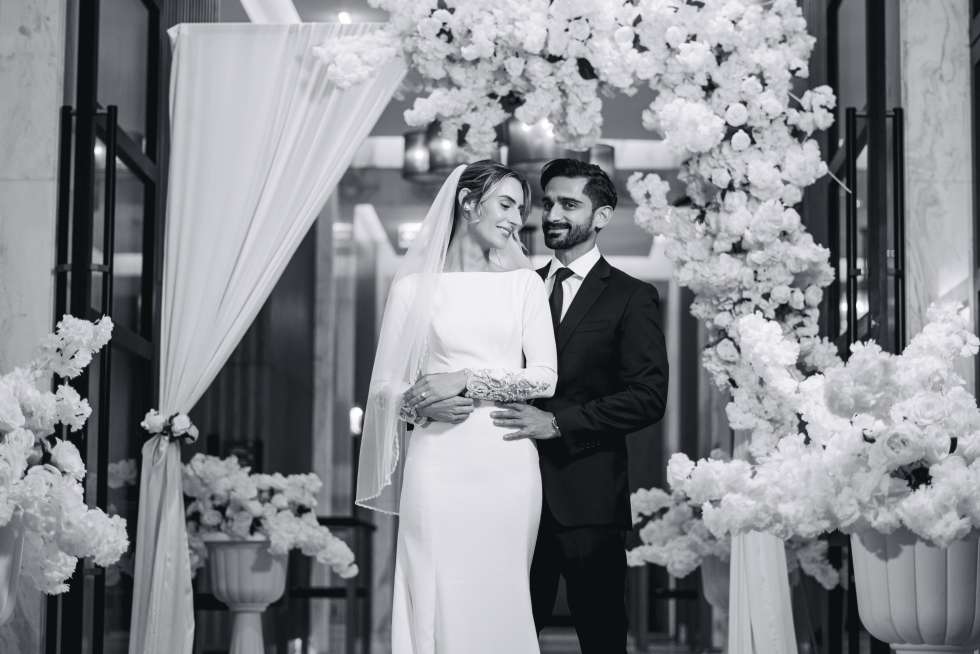  A White and Gold Fairytale Wedding in Dubai