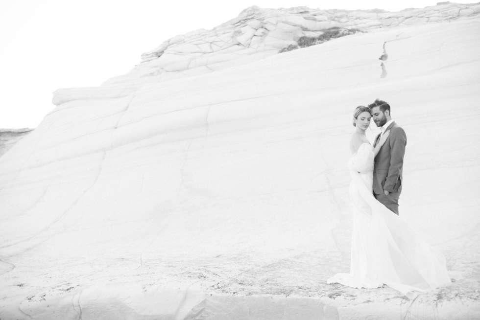 A Romantic Photoshoot for Elopement Weddings in Cyprus