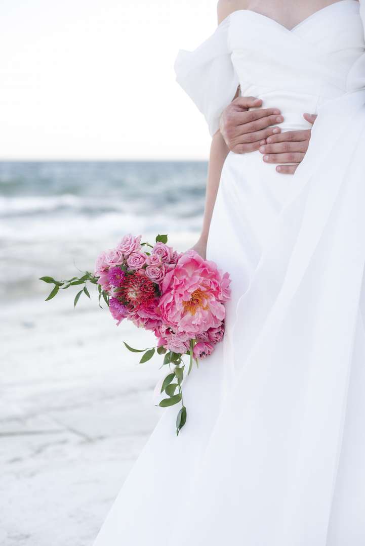 A Romantic Photoshoot for Elopement Weddings in Cyprus