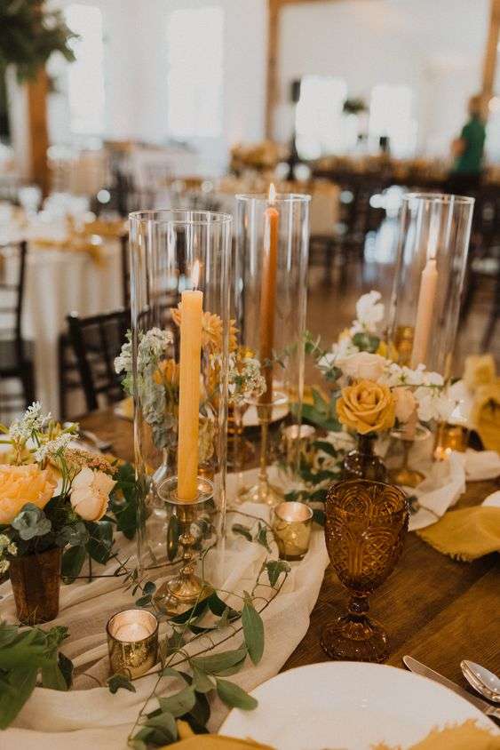 Your Wedding in Colors: Mustard Yellow and Orange