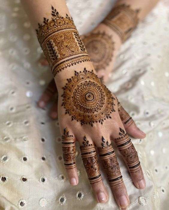 Simple Henna Bridal Designs