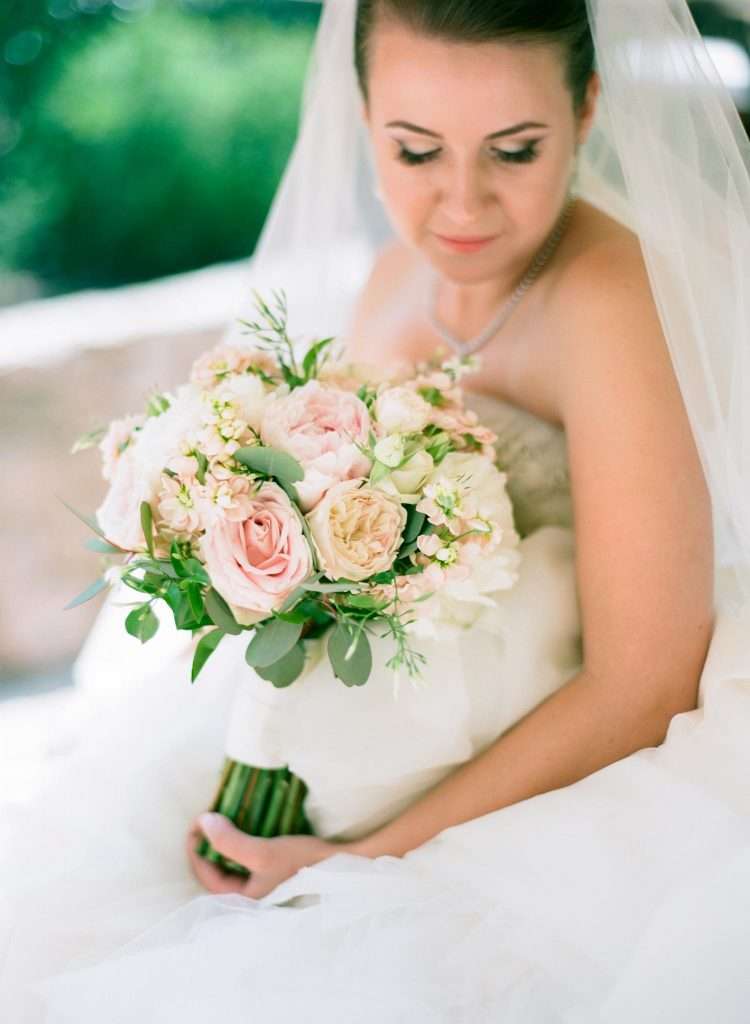 A Luxury Vintage Lebanese Wedding in Sardinia