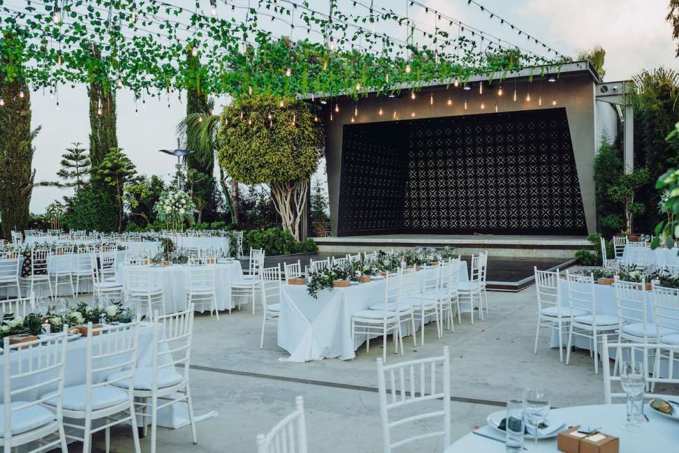 Vintage Destination Wedding in Cyprus Vintage Destination Wedding in Cyprus
