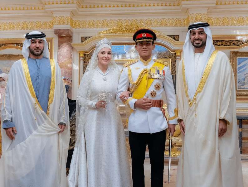 الزفاف الملكي لصاحب السمو الملكي الأمير عبد المتين والآنسة أنيشا روسنه بنت أدم