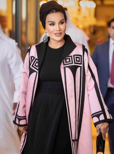 Your Ramadan Look Inspiration: Sheikha Mozah