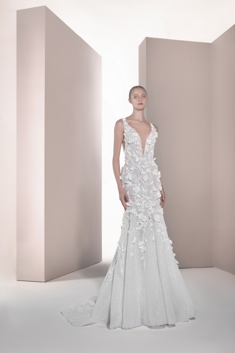 The Pollen Dance 2025 Bridal Collection by Tony Ward