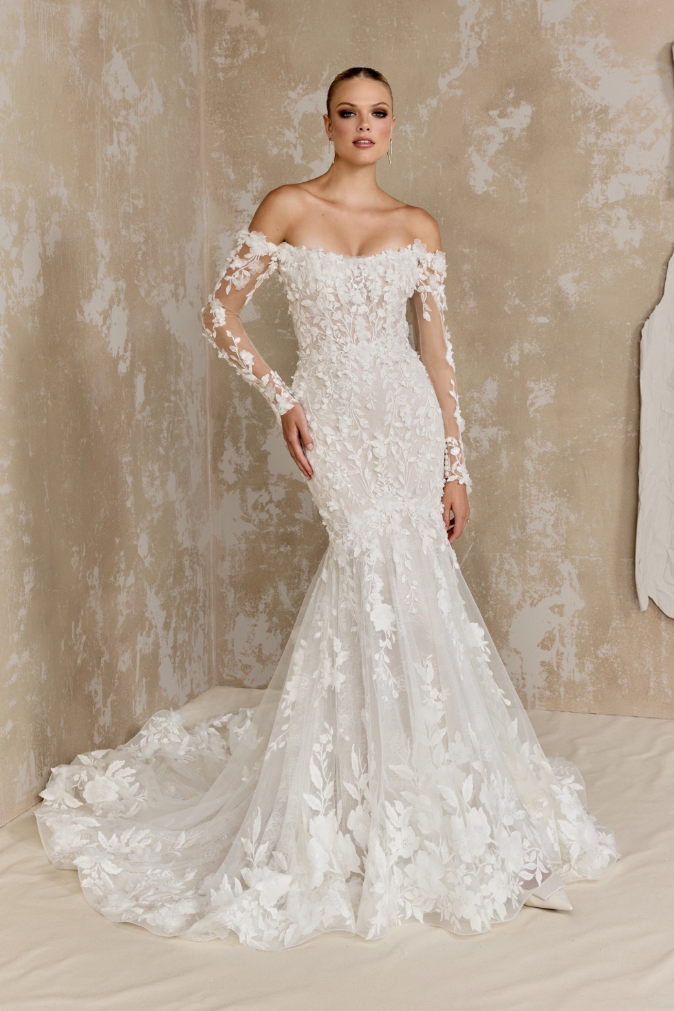 The 2025 Spring/Summer Bridal Collection by Justin Alexander The 2025 Spring/Summer Bridal Collection by Justin Alexander
