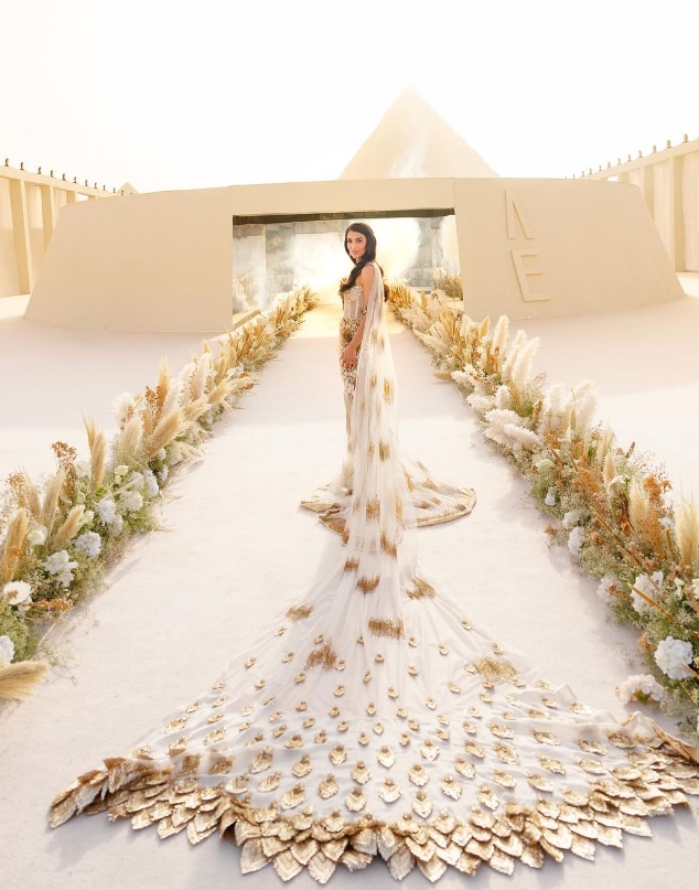 Inside Billionaire's Wedding at The Pyramids in Egypt