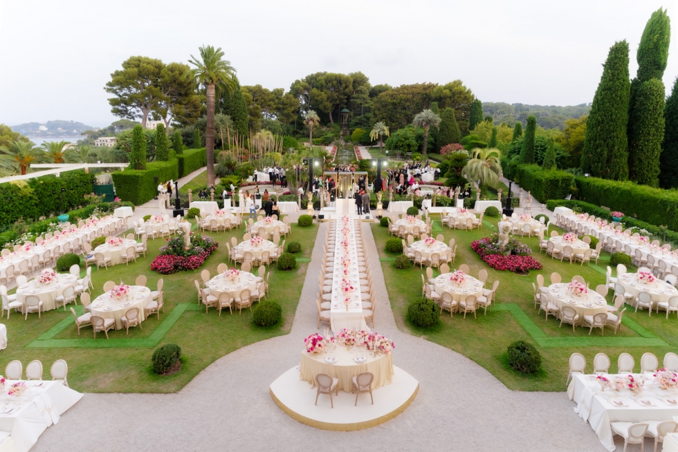 حفل زفاف سعودي فاخر في فرنسا