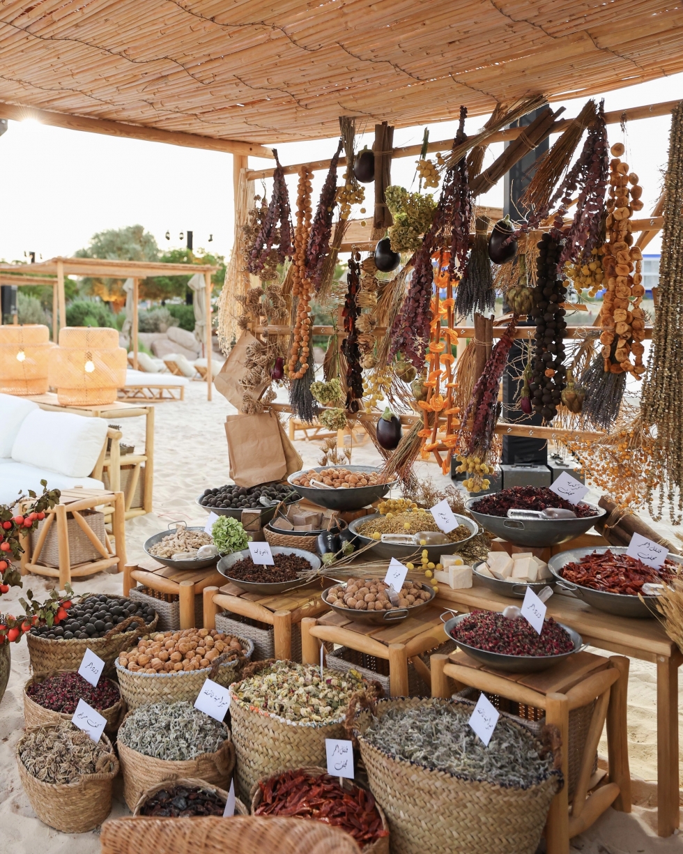 A Jordanian Organic Love Affair Wedding in Aqaba