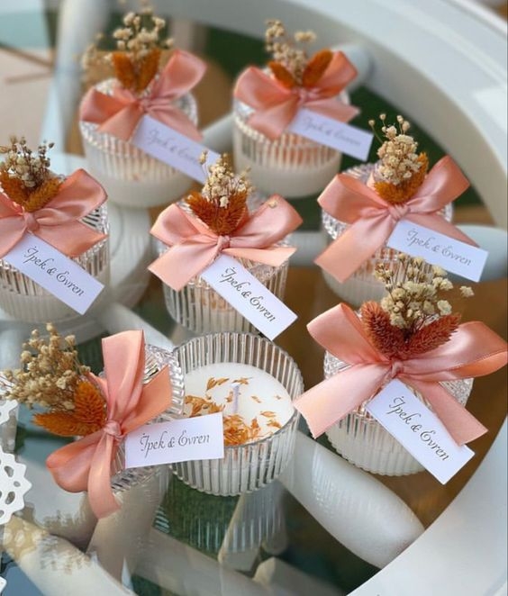 Stunning Candle Wedding Favors