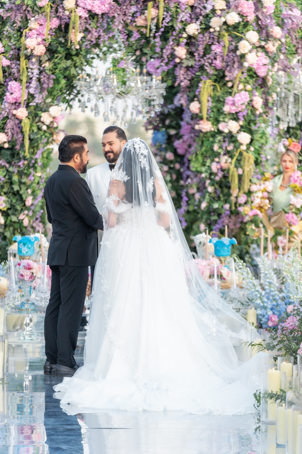 A Persian Garden Wedding Full of Romance in Dubai A Persian Garden Wedding Full of Romance in Dubai