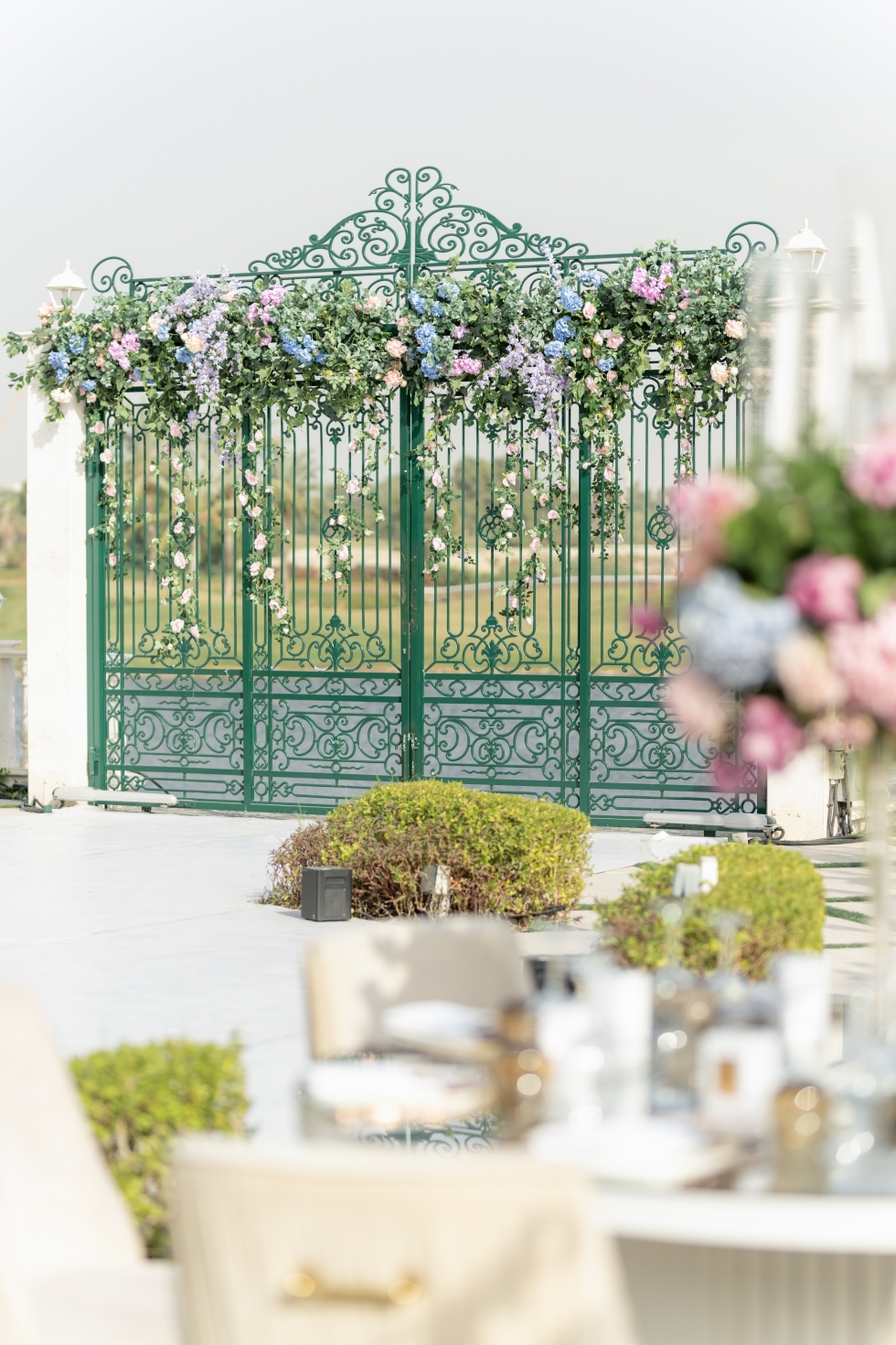 A Persian Garden Wedding Full of Romance in Dubai A Persian Garden Wedding Full of Romance in Dubai