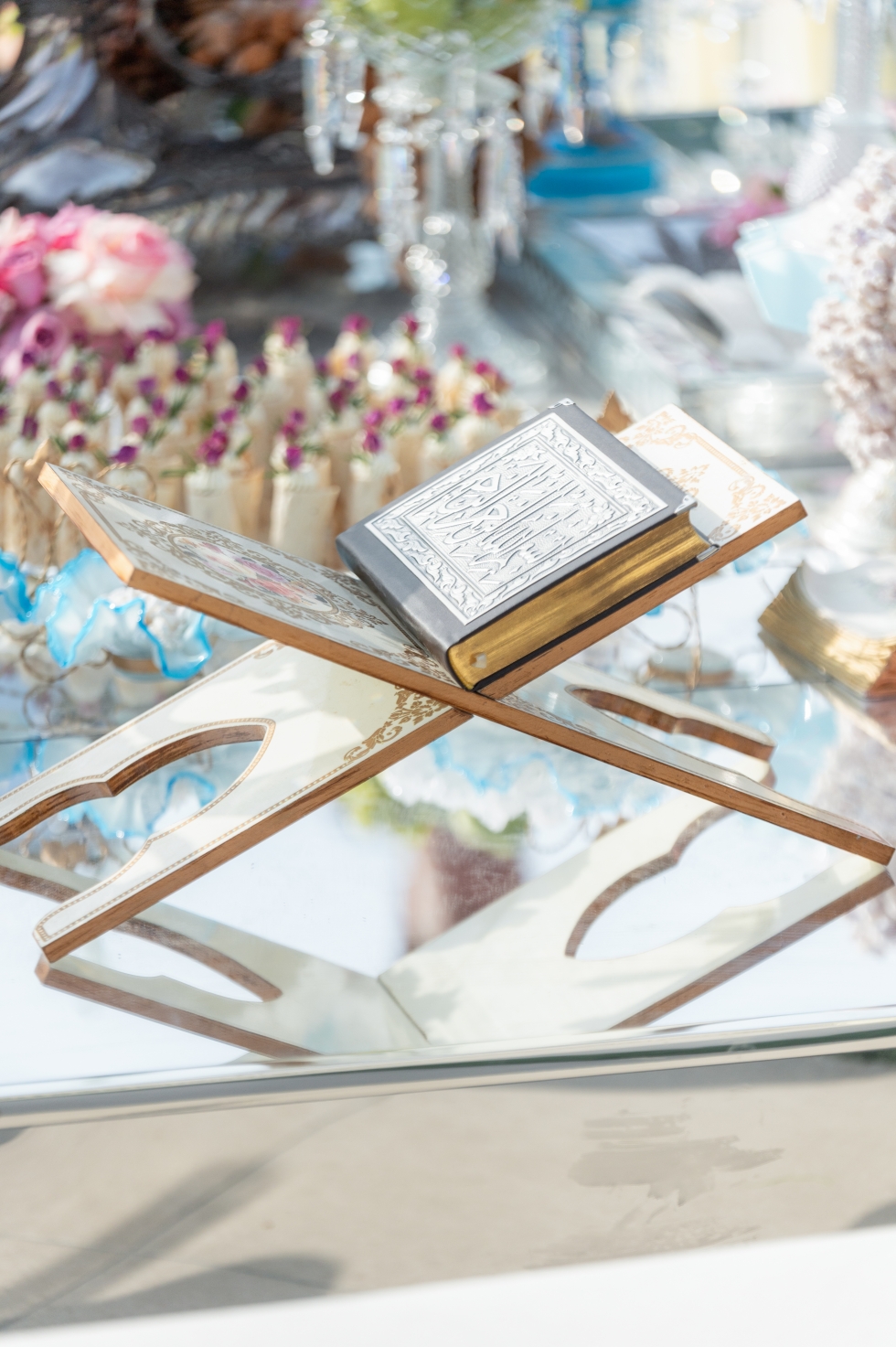 A Persian Garden Wedding Full of Romance in Dubai A Persian Garden Wedding Full of Romance in Dubai