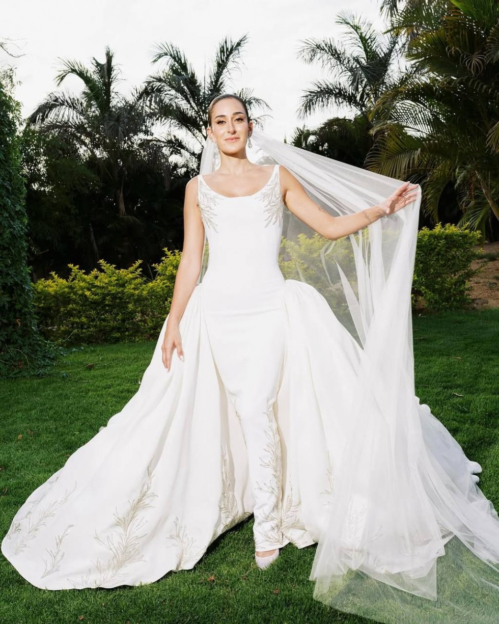 The Modern and Elegant Wedding of Egyptian Actress Amina Khalil
