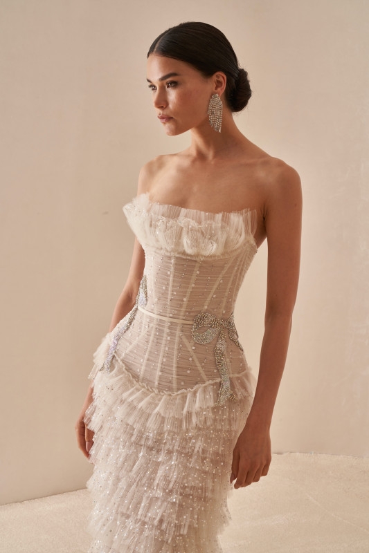 Marvelous Wedding Dresses by Hamda Al Fahim Marvelous Wedding Dresses by Hamda Al Fahim