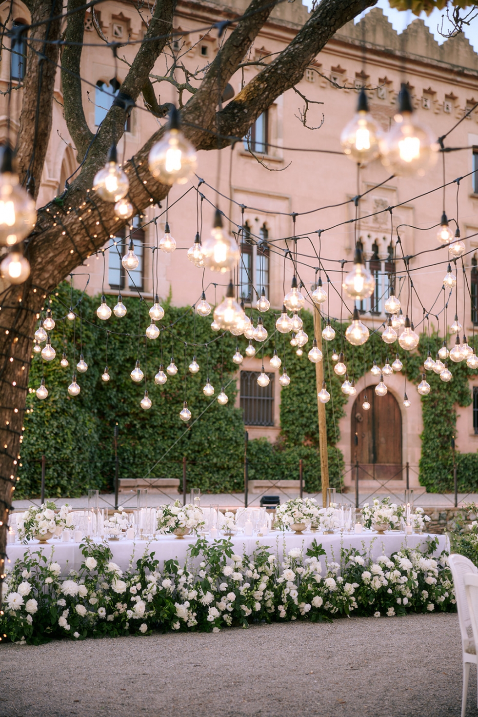 A Beautiful Jordanian American Destination Wedding in Barcelona A Beautiful Jordanian American Destination Wedding in Barcelona