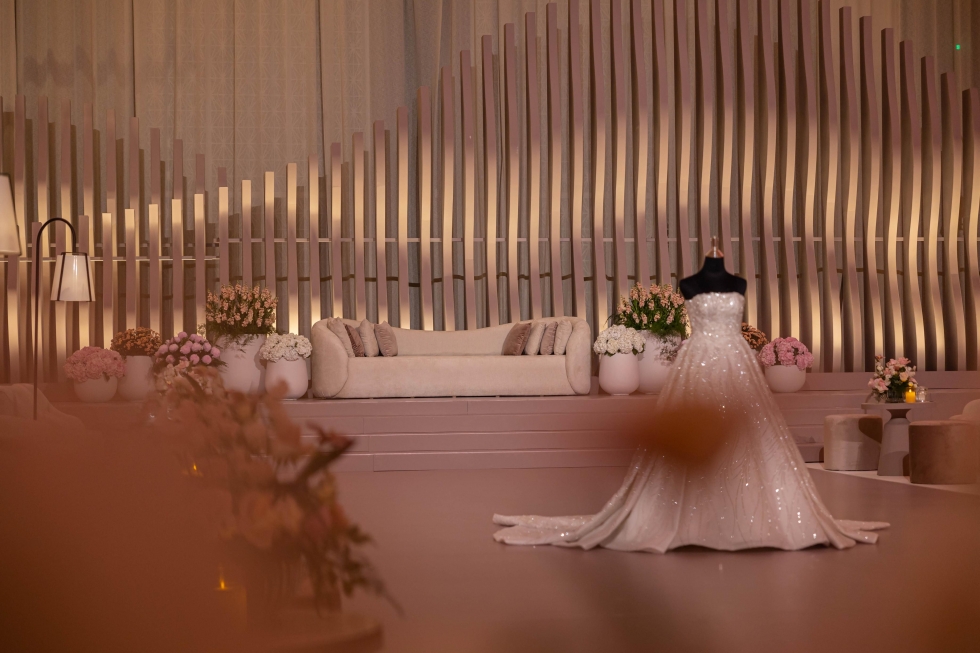 A Golden Glow of Love: Dreamy Bahrain Wedding