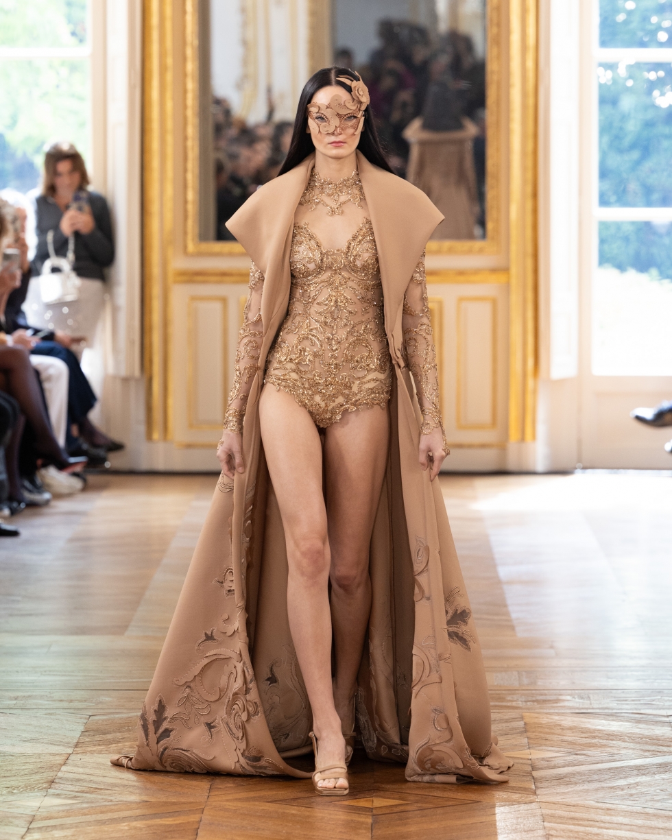 مجموعة طوني ورد للأزياء الراقية لخريف/ شتاء 2026