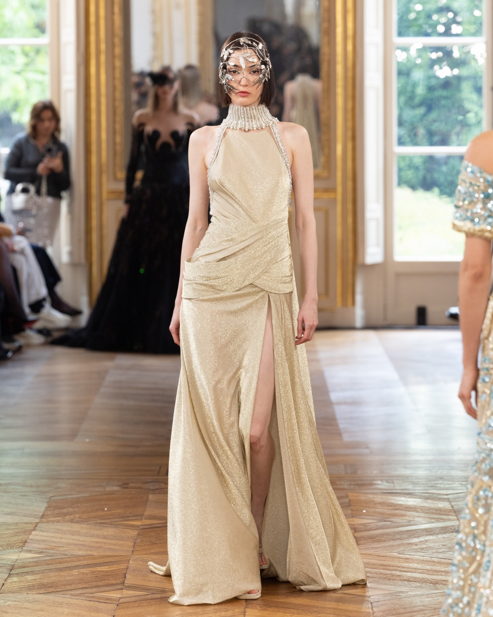 مجموعة طوني ورد للأزياء الراقية لخريف/ شتاء 2026