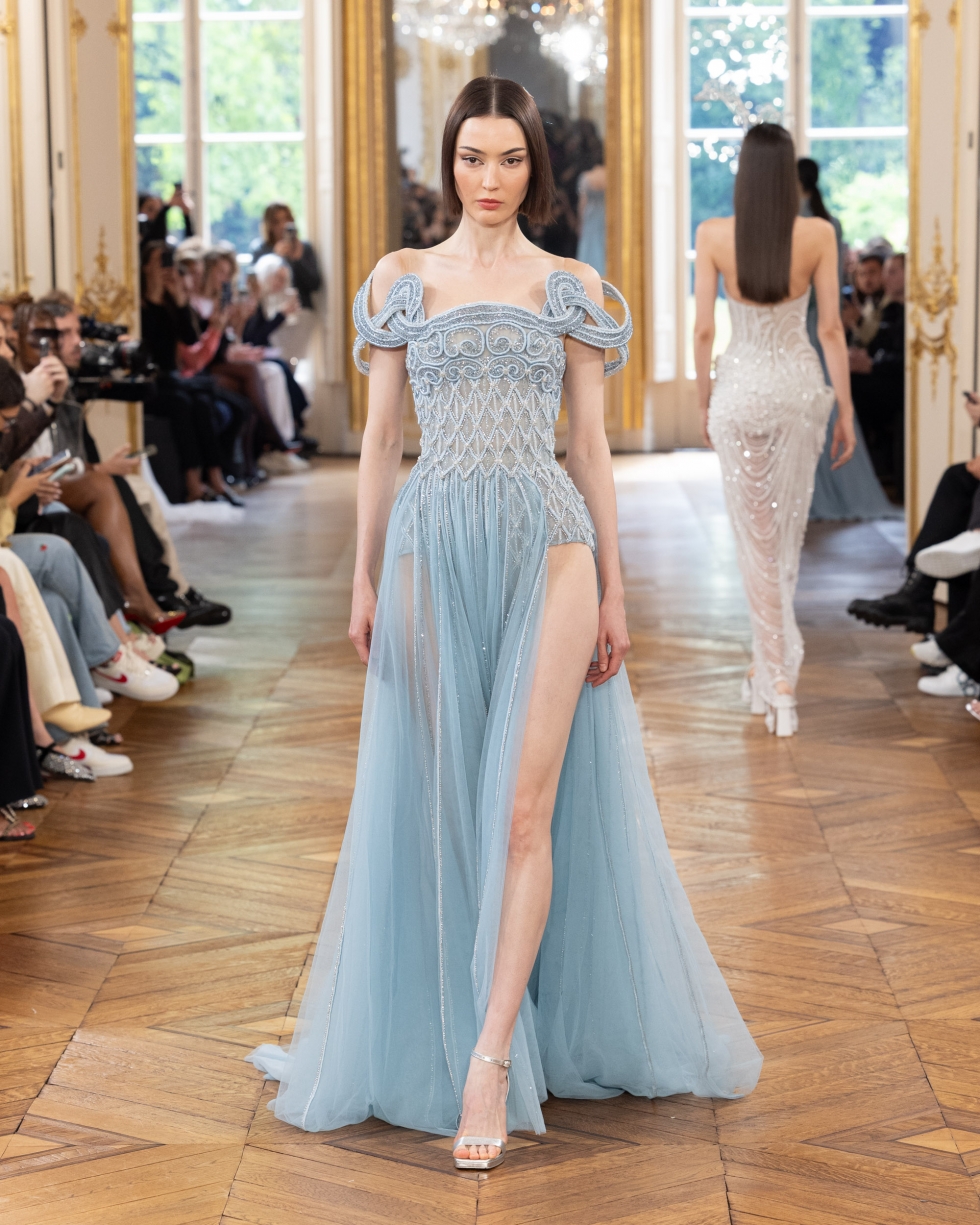 مجموعة طوني ورد للأزياء الراقية لخريف/ شتاء 2026