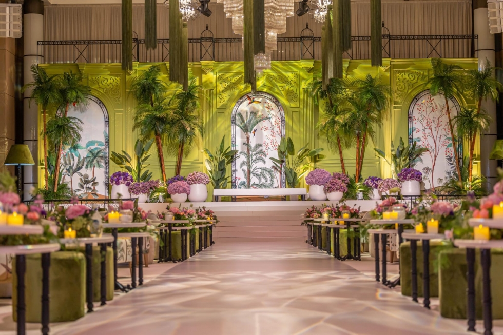 Palm Trees and Velvet Greens: A Tropical Wedding in Bahrain