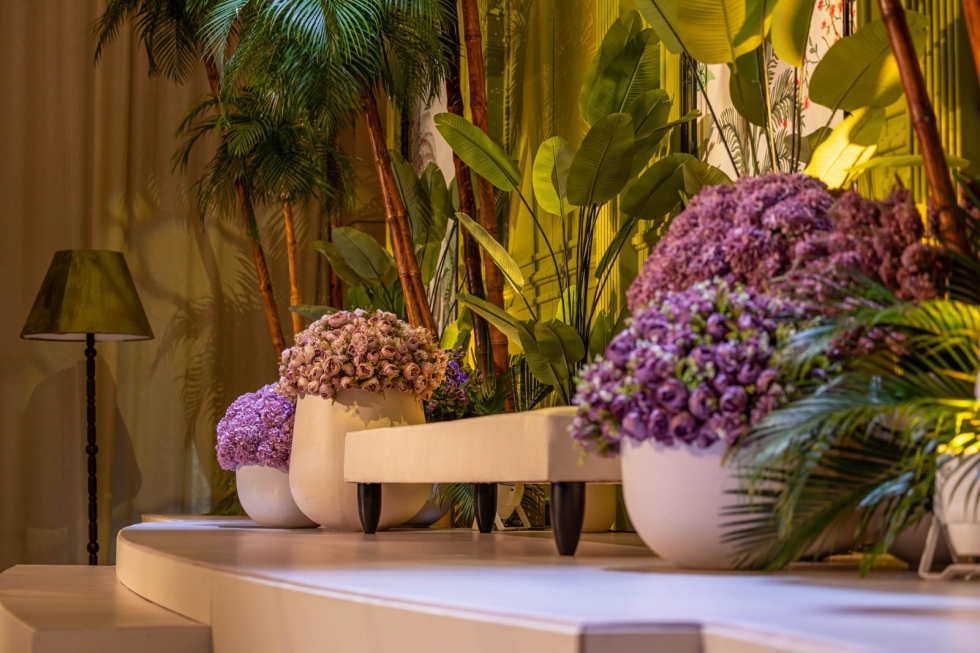 Palm Trees and Velvet Greens: A Tropical Wedding in Bahrain