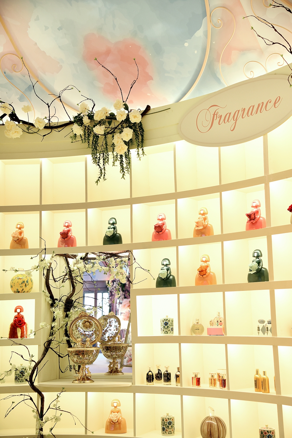 From Venice to Qatar: A Royal Celebration From Venice to Qatar: A Royal Celebration