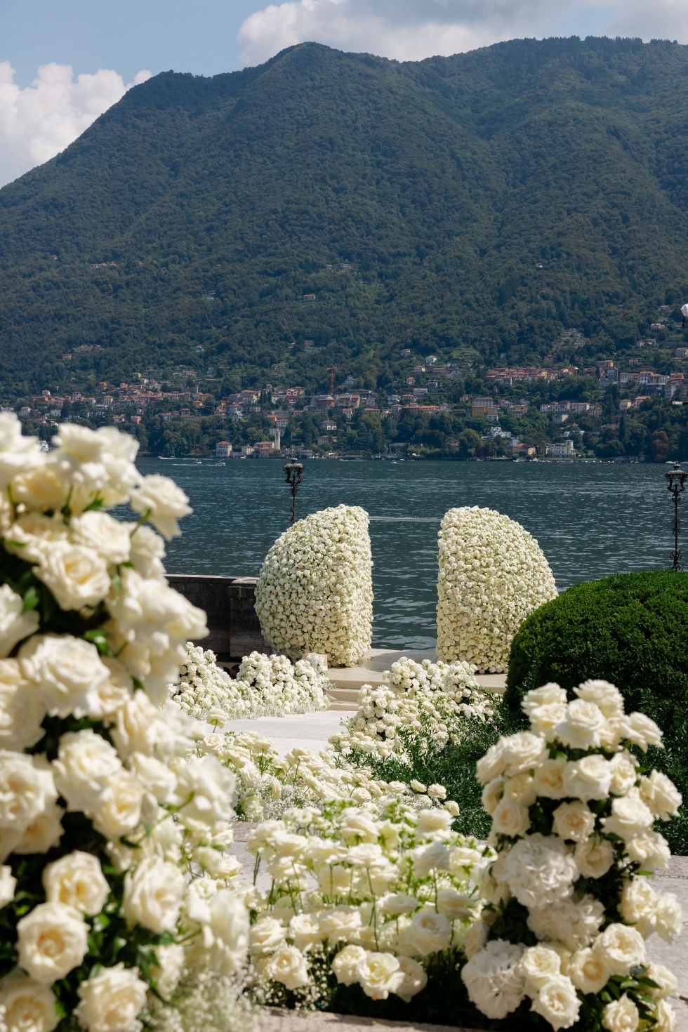 Youmna Khoury and Gurhan Kiziloz's Iconic Wedding in Italy Youmna Khoury and Gurhan Kiziloz's Iconic Wedding in Italy