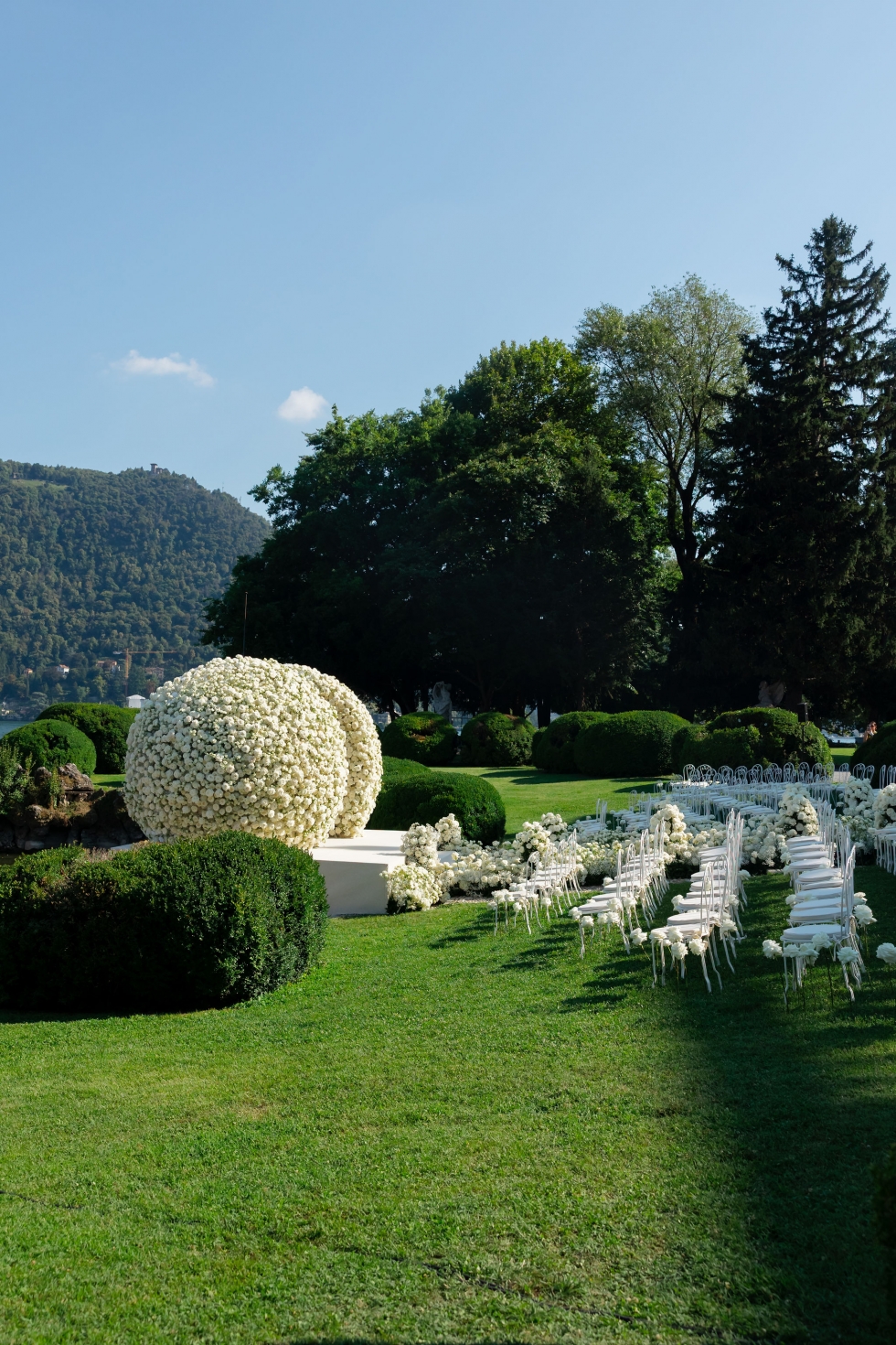 Youmna Khoury and Gurhan Kiziloz's Iconic Wedding in Italy Youmna Khoury and Gurhan Kiziloz's Iconic Wedding in Italy