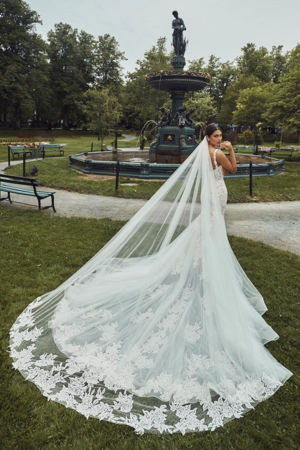 طرحات العرايس الطويلة طرحات العرايس الطويلة