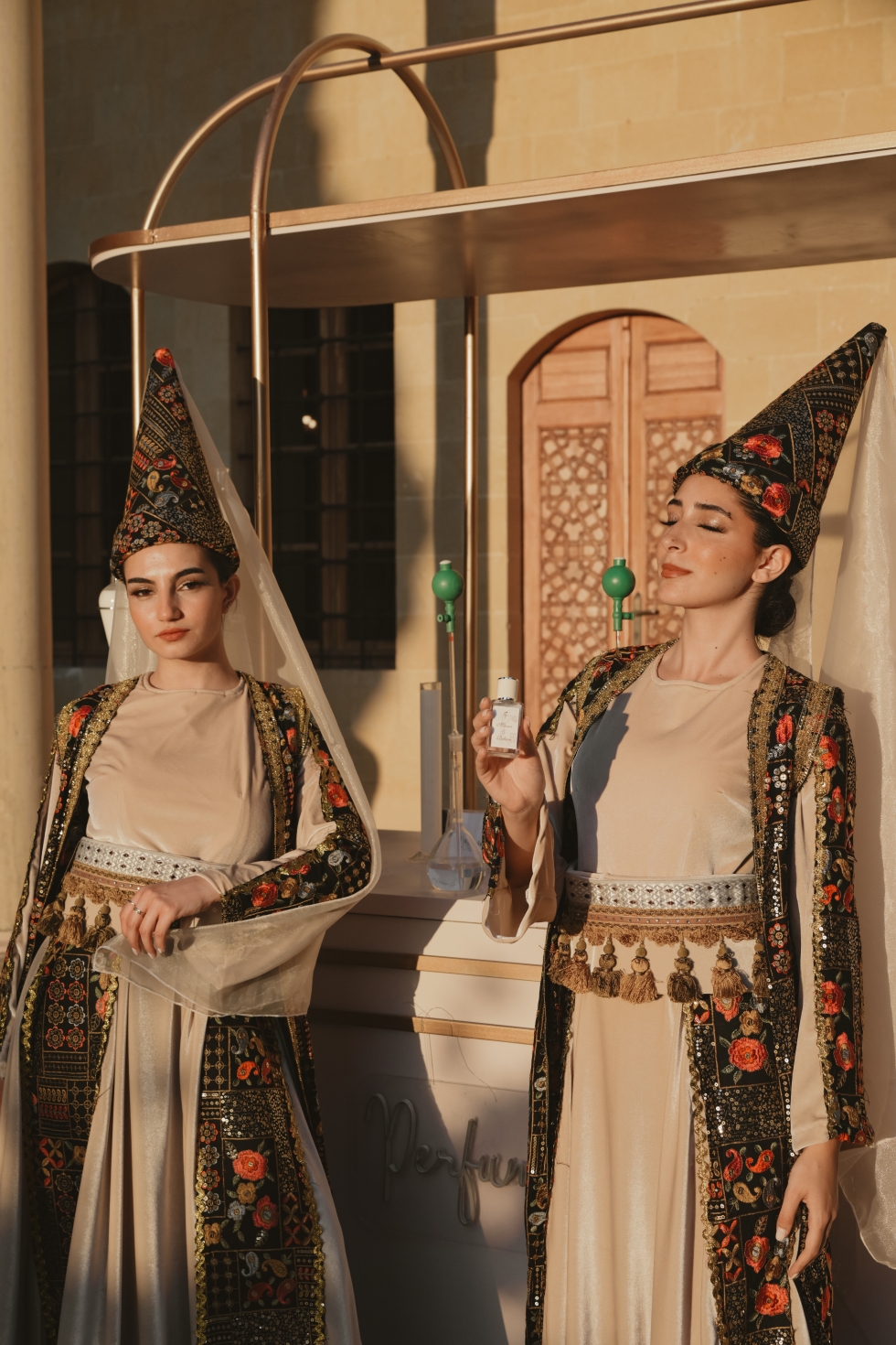 A Palace Celebration Wrapped in Oriental Elegance