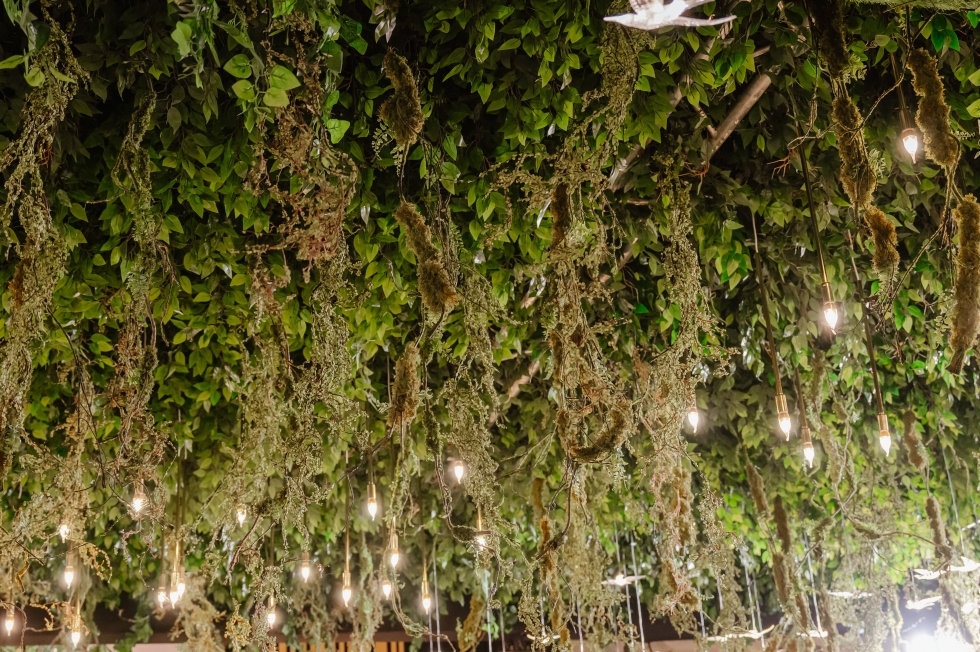 An Emirati and Yemeni Secret Garden Wedding in Dubai
