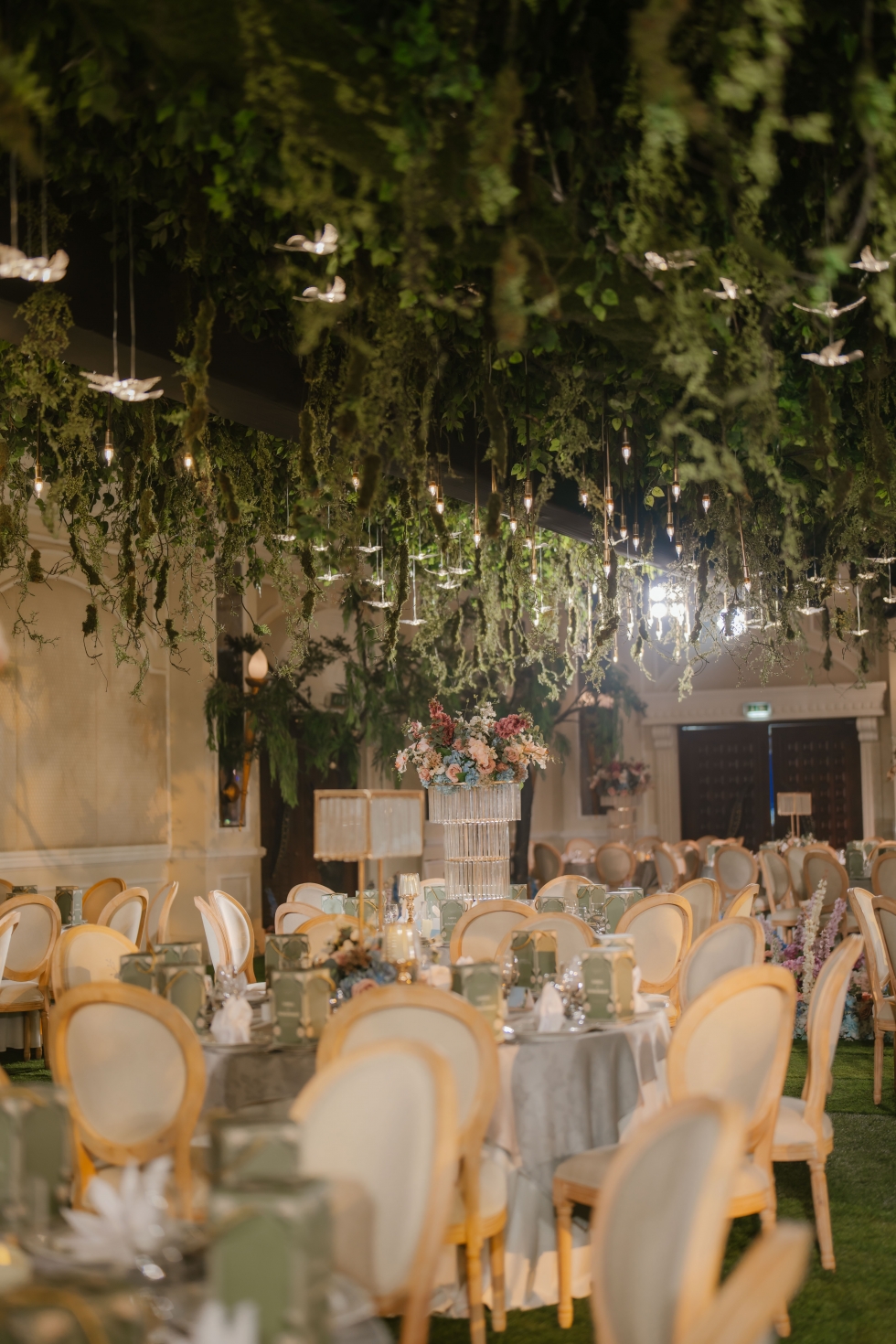An Emirati and Yemeni Secret Garden Wedding in Dubai