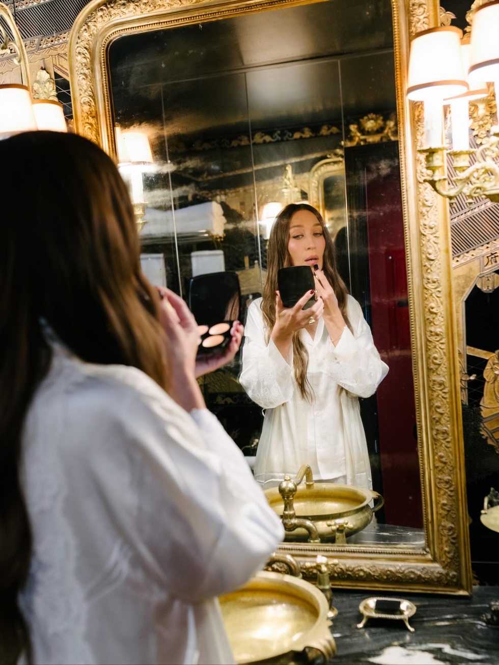 حفل زفاف ألانا حديد وروس ويليامز